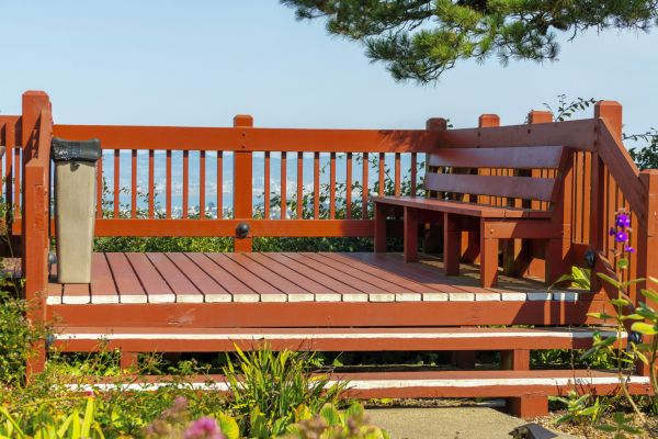 Redwood Deck Construction in Champaign
