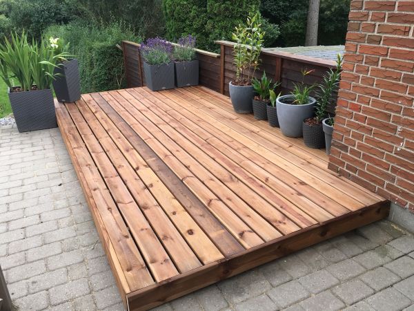 Platform Deck Installation in Champaign